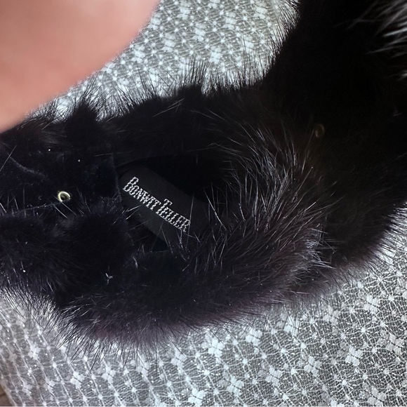 BONWIT TELLER REAL FUR EARMUFFS - Picture 9 of 14